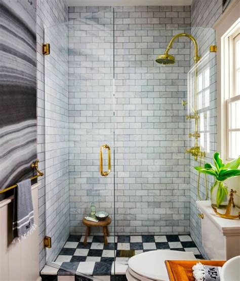 tiny showers for small space